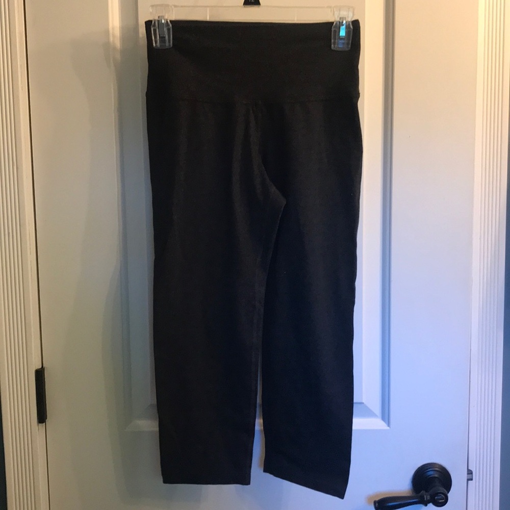 Super Soft Dark Grey Capri Leggings